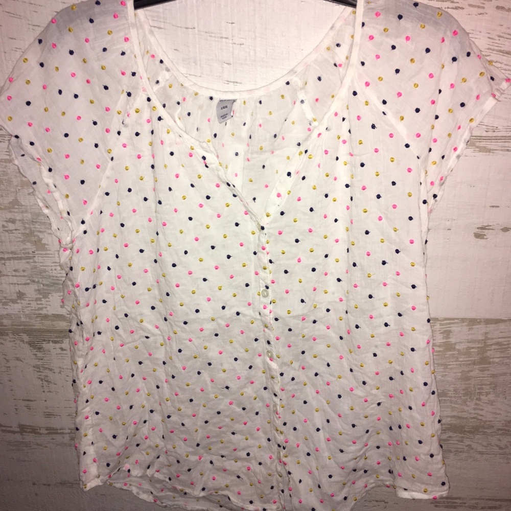 Old navy button down shirt